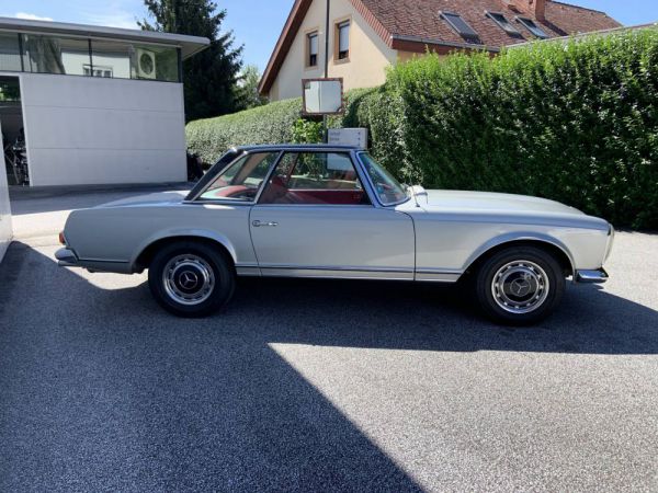 Mercedes-Benz 280 SL 1969 30528