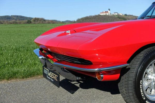 Chevrolet Corvette Sting Ray Convertible 1964 125621