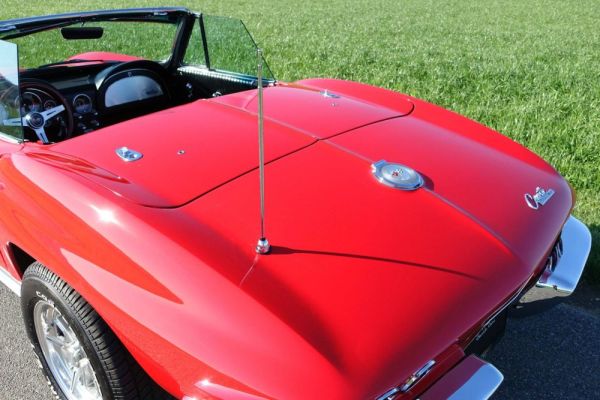 Chevrolet Corvette Sting Ray Convertible 1964 125626