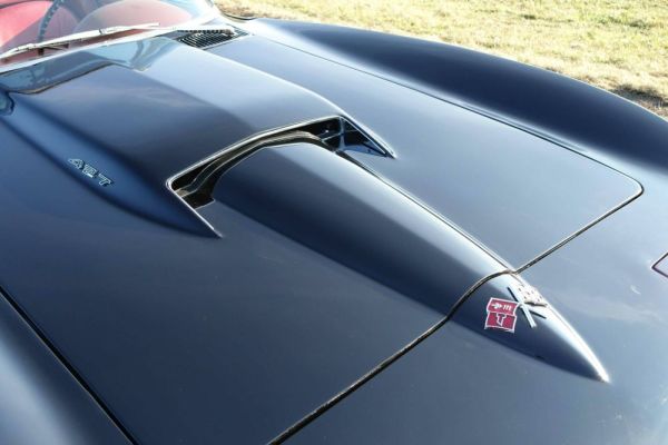 Chevrolet Corvette Sting Ray Convertible 1965 125636