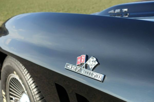 Chevrolet Corvette Sting Ray Convertible 1965 125638