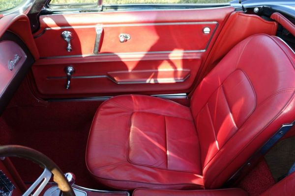 Chevrolet Corvette Sting Ray Convertible 1965 125644