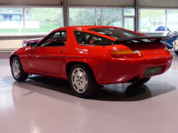 Porsche 928 S4 1989 2386