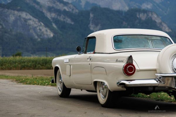 Ford Thunderbird 1956 92321