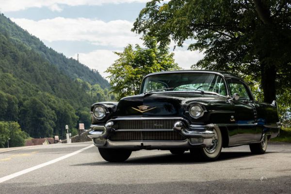 Cadillac 62 Coupe DeVille 1956 92389