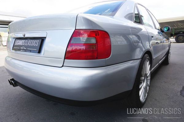 Audi A4 1.8 quattro 1999 90040