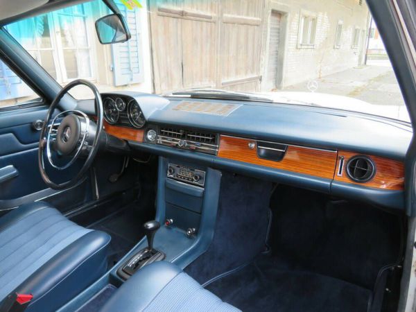 Mercedes-Benz 280 CE 1973 82893