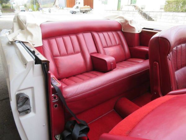 Rolls-Royce Corniche I 1972 123067