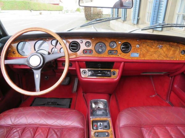 Rolls-Royce Corniche I 1972 123068