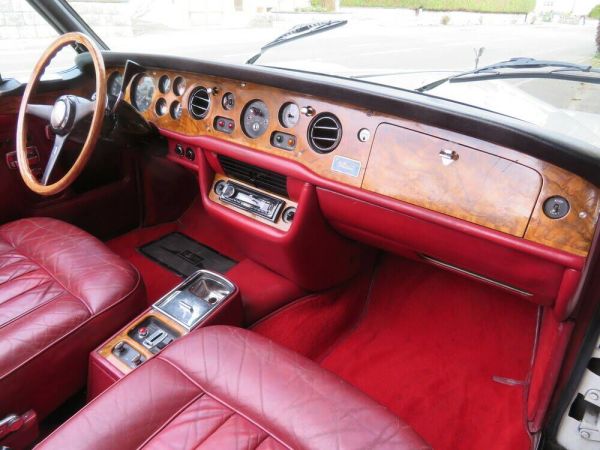 Rolls-Royce Corniche I 1972 123070