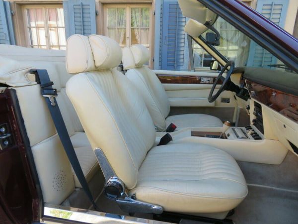 Aston Martin V8 Volante 1980 128031