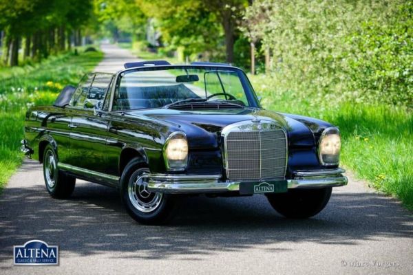 Mercedes-Benz 220 SE b 1963 117746