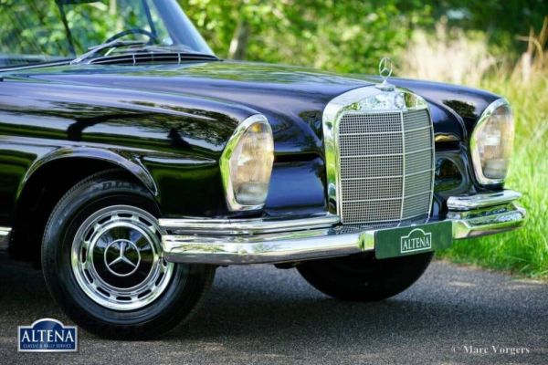 Mercedes-Benz 220 SE b 1963 117747