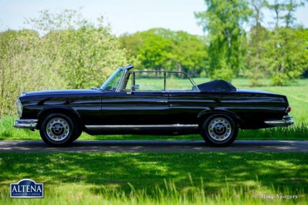 Mercedes-Benz 220 SE b 1963 117751