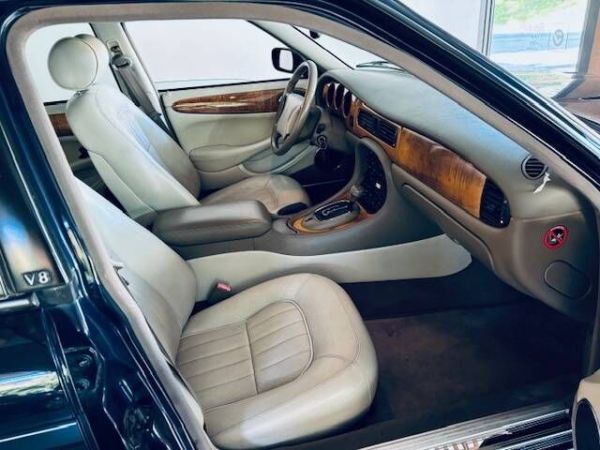 Jaguar XJ 8 Executive 1998 123119