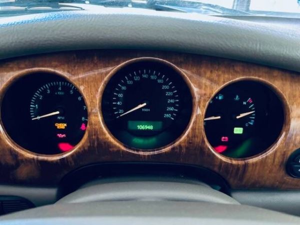 Jaguar XJ 8 Executive 1998 123125