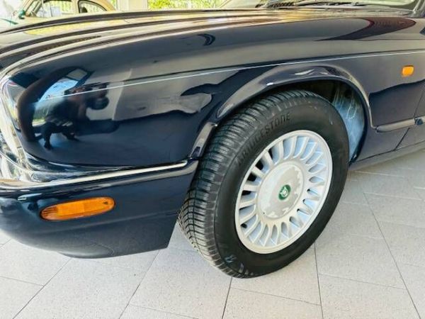 Jaguar XJ 8 Executive 1998 123128