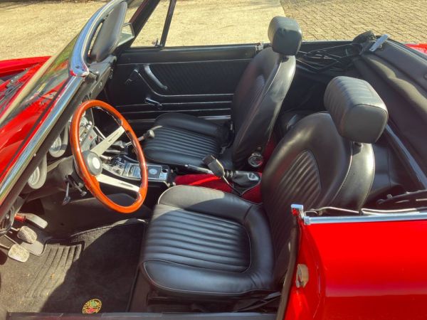 Alfa Romeo Spider Veloce 2000 1979 124961