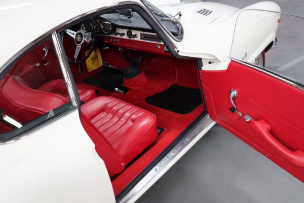 Alfa Romeo Giulia Sprint Speciale 1966 59696