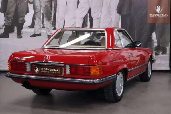 Mercedes-Benz 300 SL 1986 127182