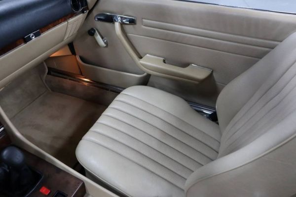 Mercedes-Benz 300 SL 1986 127192