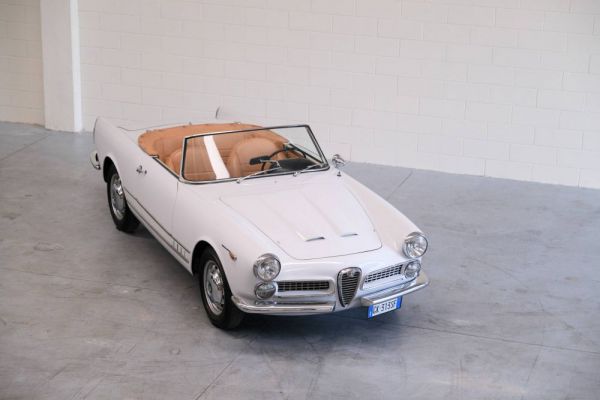 Alfa Romeo 2600 Spider 1962 4923
