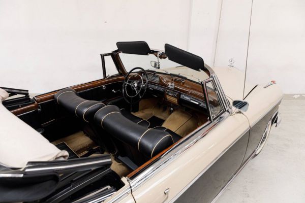 Mercedes-Benz 220 SE Cabriolet 1958 5366