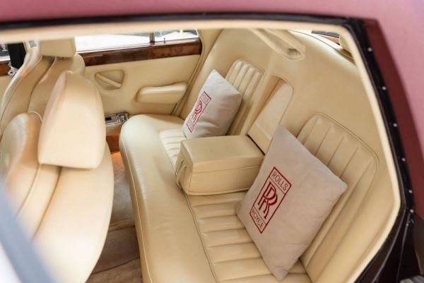 Rolls-Royce Silver Shadow II 1977 5550