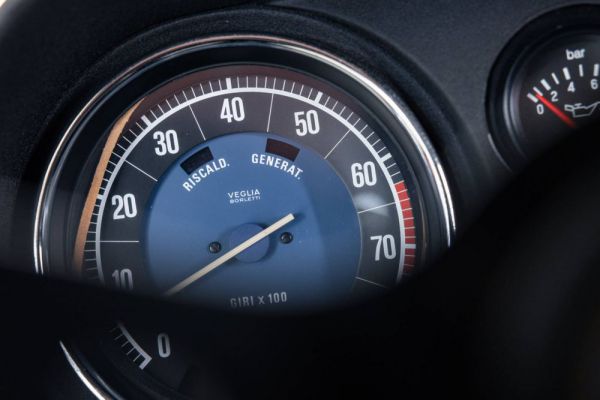 Alfa Romeo Giulia Nuova Super 1300 1975 13603