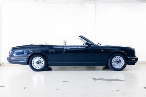 Rolls-Royce Corniche V 2000 67767