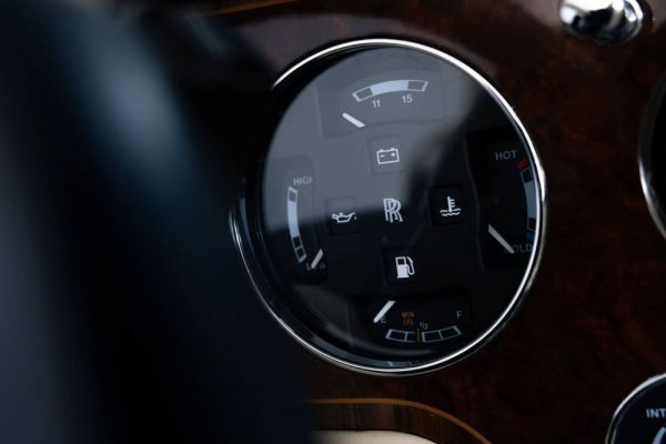 Rolls-Royce Corniche V 2000 67780