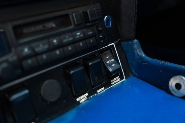 Aston Martin DBS V8 1972 97162