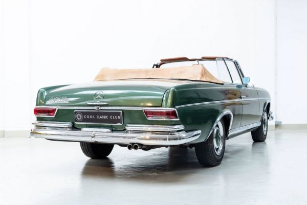 Mercedes-Benz 300 SE 1967 98387
