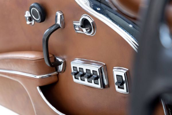 Mercedes-Benz 300 SE 1967 98391