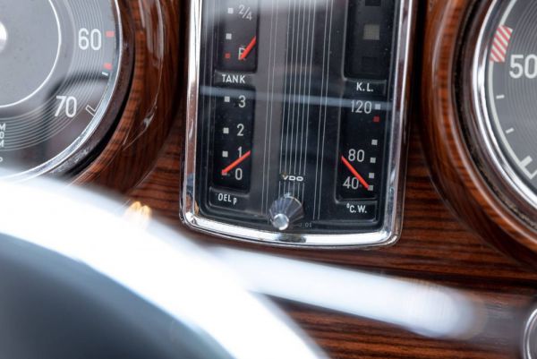 Mercedes-Benz 300 SE 1967 98397