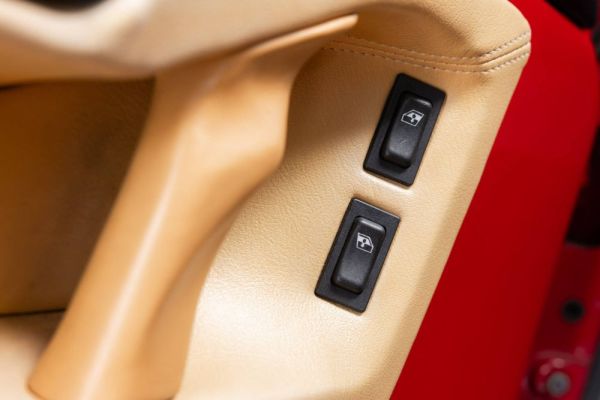 Alfa Romeo SZ 1994 121105