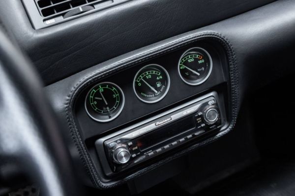 Ferrari F 355 Berlinetta 1996 121301