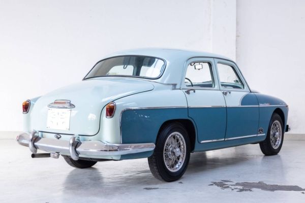 Alfa Romeo 1900 Super Berlina 1956 126091