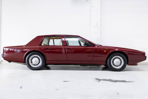 Aston Martin Lagonda 1992 126102