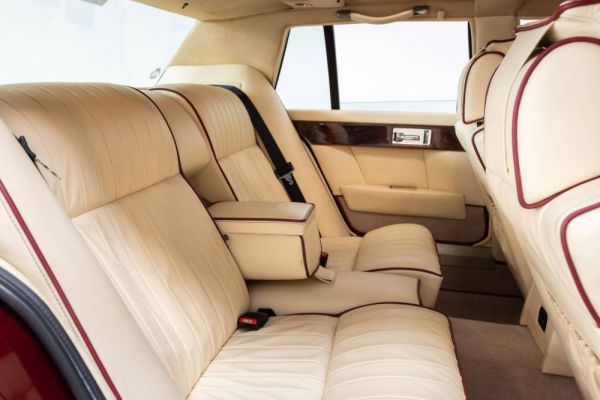 Aston Martin Lagonda 1992 126112