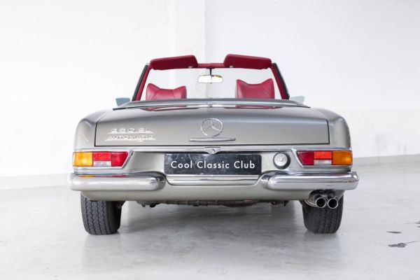 Mercedes-Benz 280 SL 1968 126118