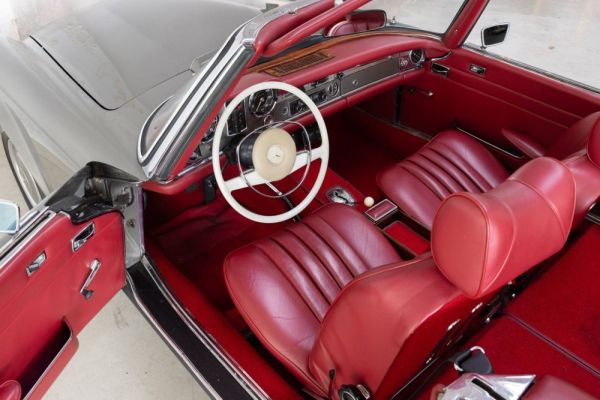 Mercedes-Benz 280 SL 1968 126122