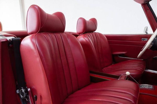 Mercedes-Benz 280 SL 1968 126124