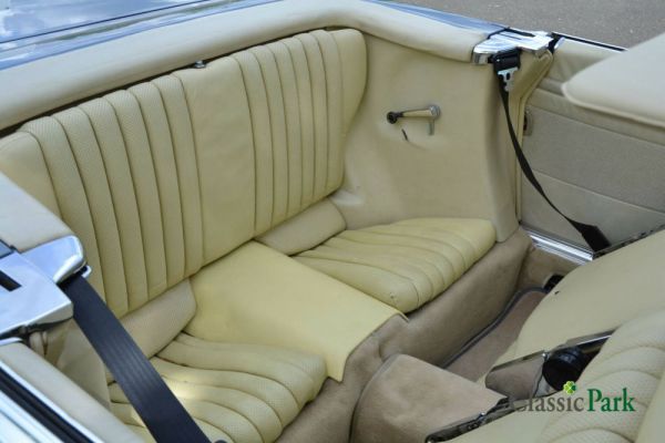 Mercedes-Benz 350 SL 1971 12701