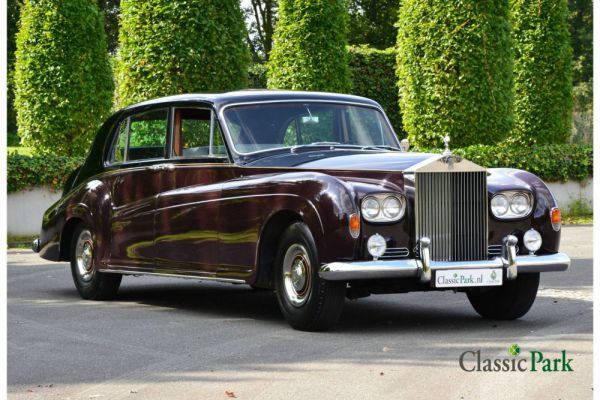 Rolls-Royce Phantom V James Young 1964 97428