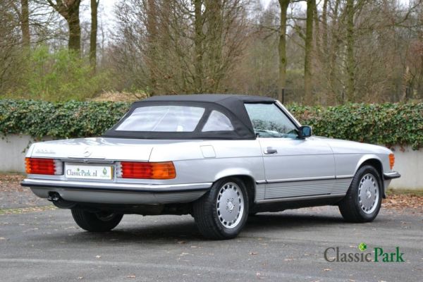 Mercedes-Benz 300 SL 1986 114803