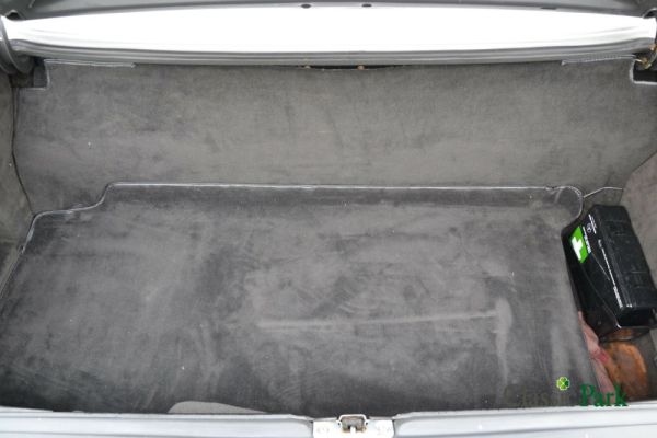 Mercedes-Benz 300 SL 1986 114811