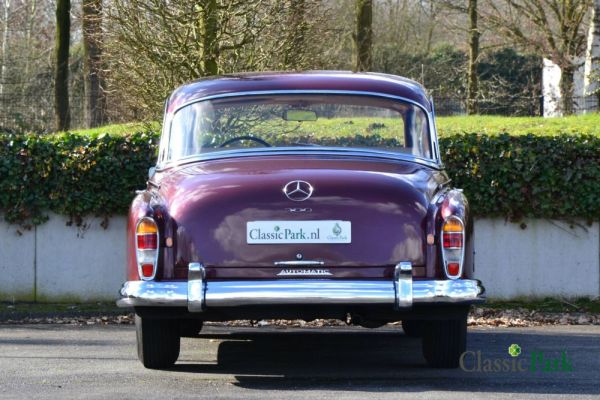 Mercedes-Benz 300 d 1958 128486