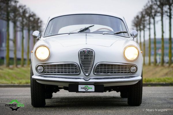 Alfa Romeo Giulia 1600 Sprint 1963