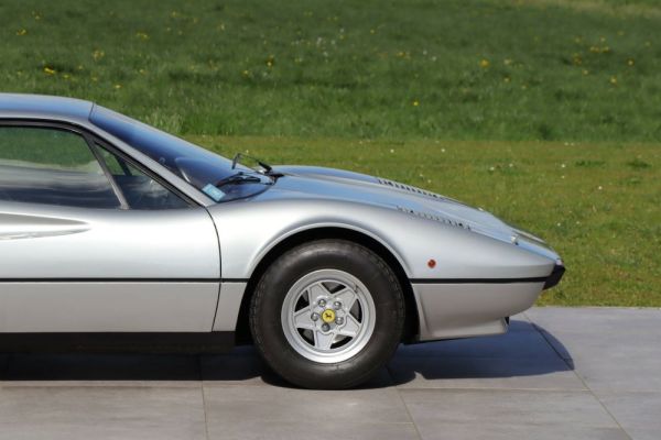 Ferrari 308 GTB 1977 122817
